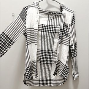 BKE Black and White Plaid Button Down Shirt